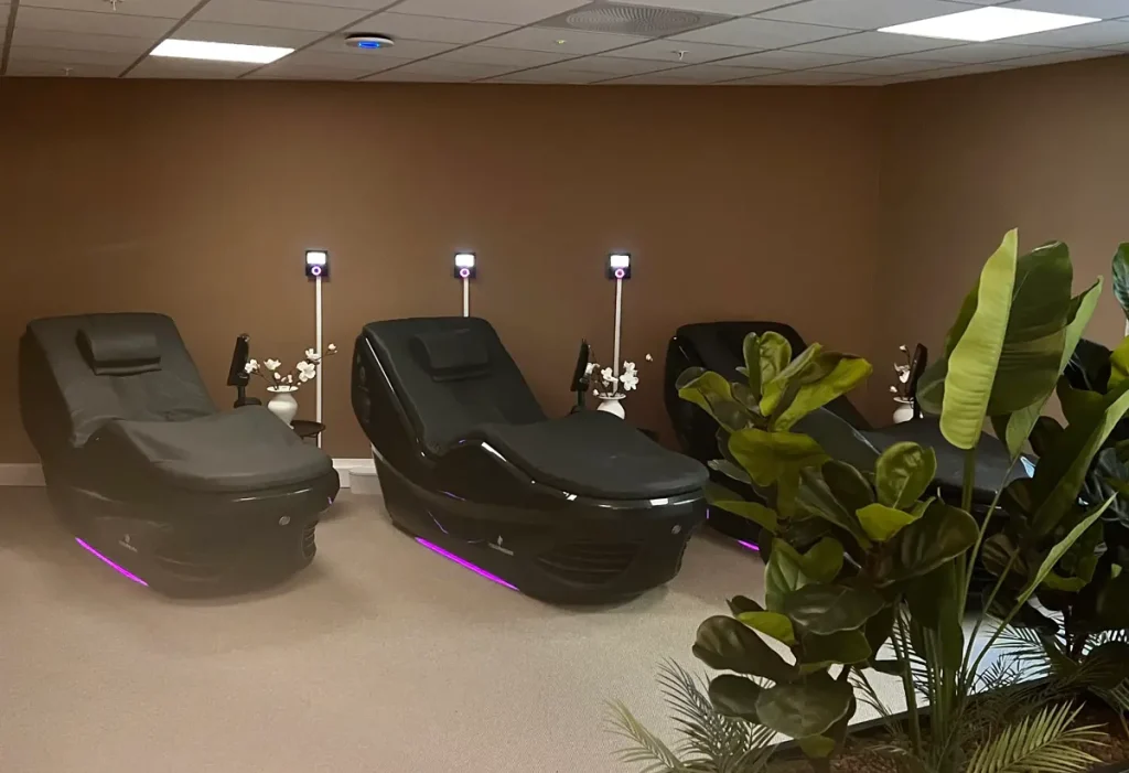 Tre HydroMassage-stoler hos Relax Space på Pirsenteret i Trondheim